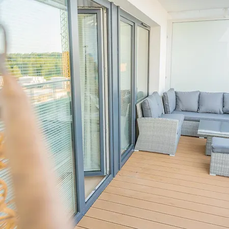 Horyzont -polanki Aqua- Strefa Z Basenem I Fitness Studio, Prywatny Garaz