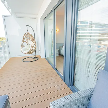 Apartment Horyzont -polanki Aqua- Strefa Z Basenem I Fitness Studio, Prywatny Garaz Kolobrzeg