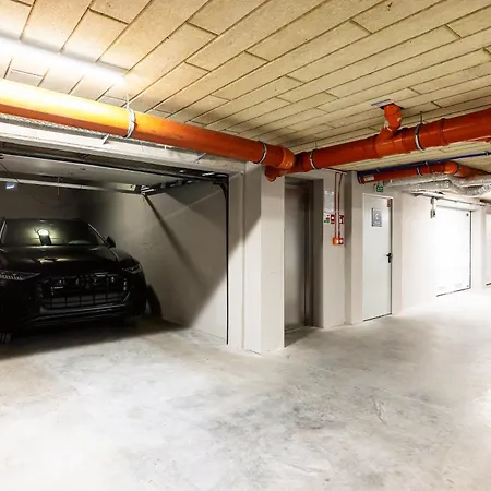 Horyzont -polanki Aqua- Strefa Z Basenem I Fitness Studio, Prywatny Garaz