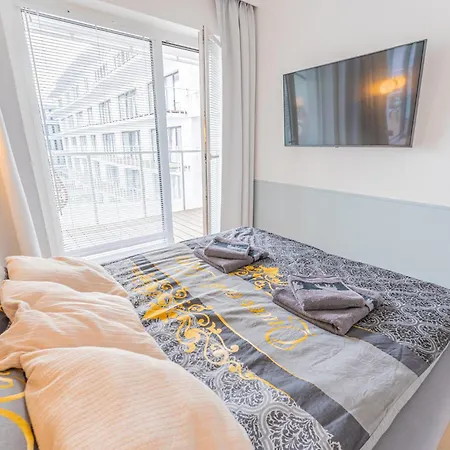 Horyzont -polanki Aqua- Strefa Z Basenem I Fitness Studio, Prywatny Garaz Kołobrzeg