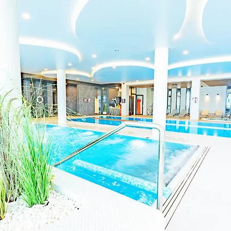 Appartement Horyzont -polanki Aqua- Strefa Z Basenem I Fitness Studio, Prywatny Garaz *