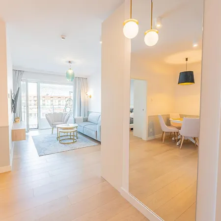 Διαμέρισμα Horyzont -polanki Aqua- Strefa Z Basenem I Fitness Studio, Prywatny Garaz Kołobrzeg