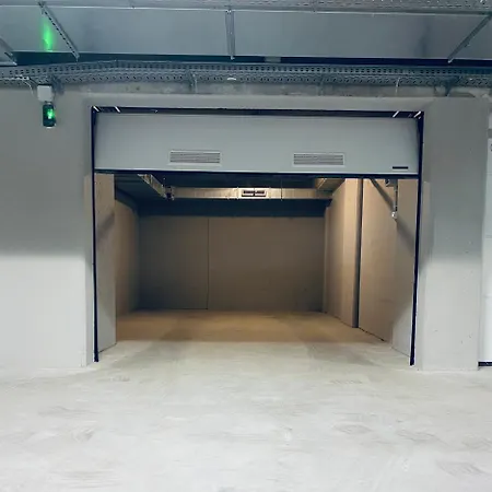 Horyzont -polanki Aqua- Strefa Z Basenem I Fitness Studio, Prywatny Garaz Kołobrzeg