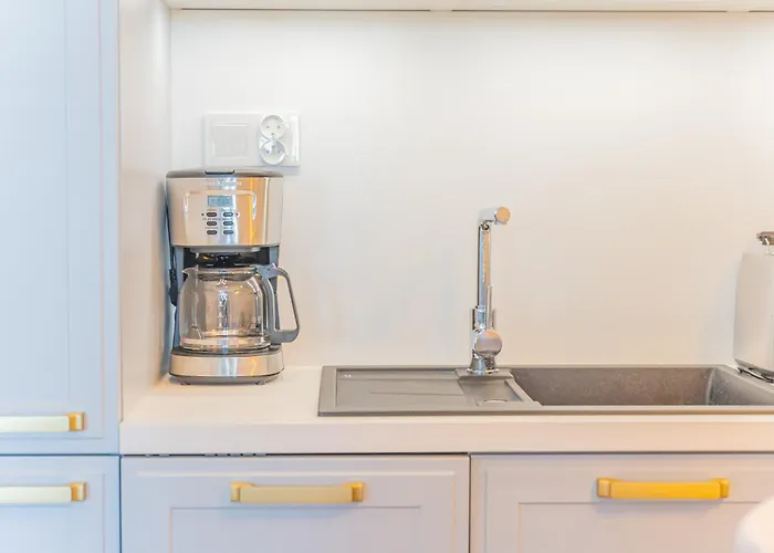 Horyzont -polanki Aqua- Strefa Z Basenem I Fitness Studio, Prywatny Garaz Kolobrzeg