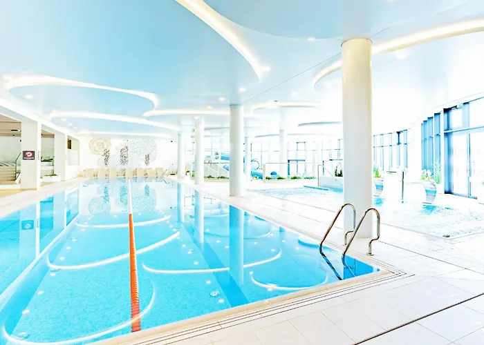 Horyzont -polanki Aqua- Strefa Z Basenem I Fitness Studio, Prywatny Garaz